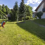 Alpen Family Bergfreunde Near Skilift And Golf Course *